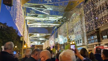 Puente Genil, el pueblo de Ximenez, estrena un túnel de luz a ritmo de Queen