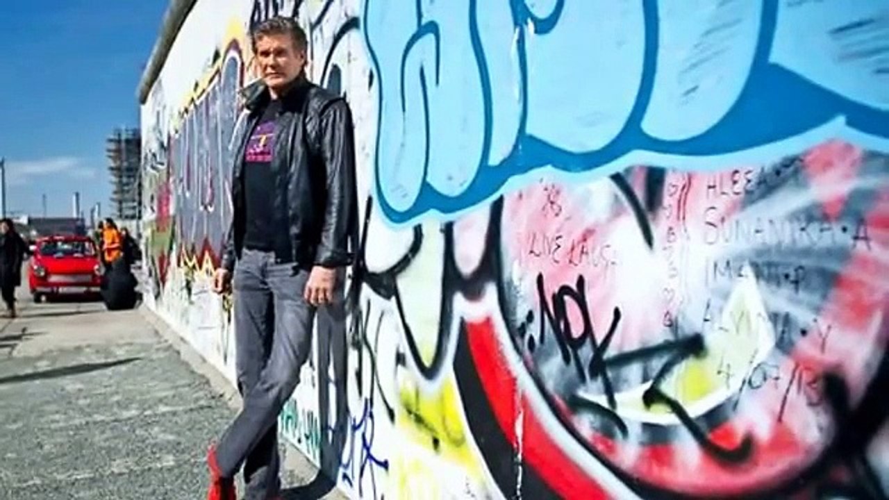 David Hasselhof fordert - keine  neuen Neuen Gebäude an den Resten der Berliner