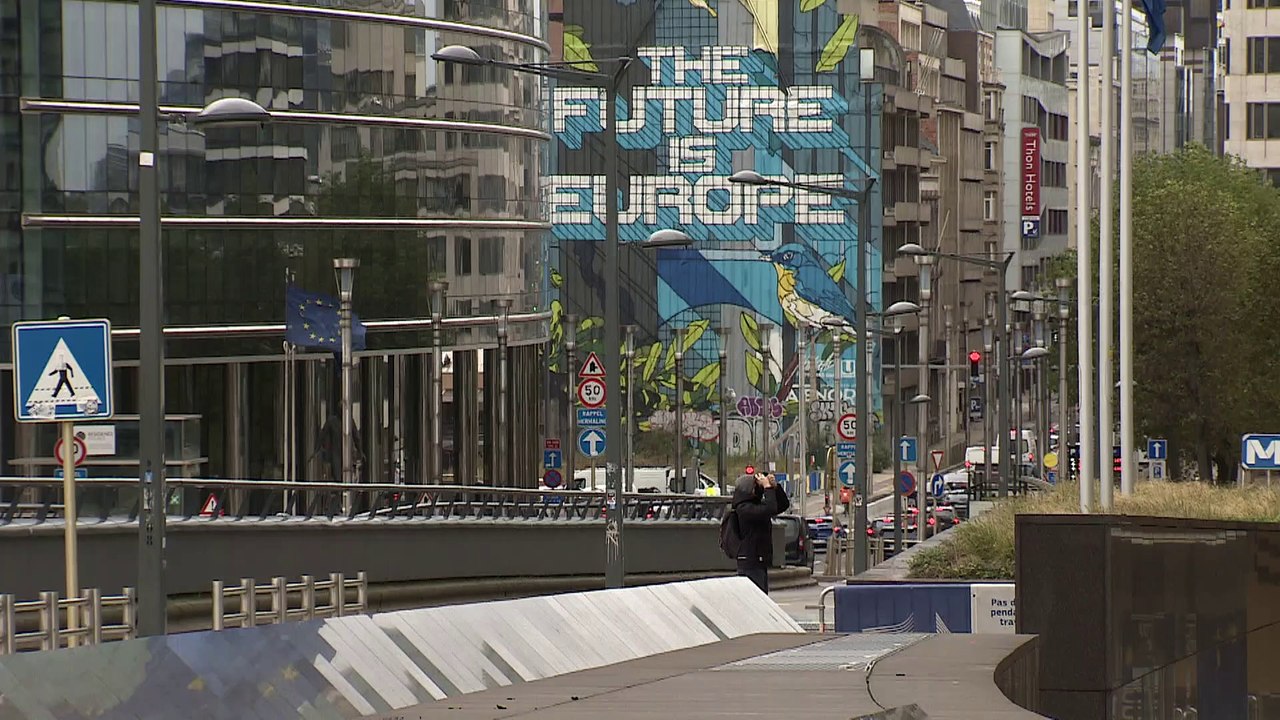 Belgien reagiert auf 1. Omikron-Fall - Niederlande im 17-Uhr-Lockdown