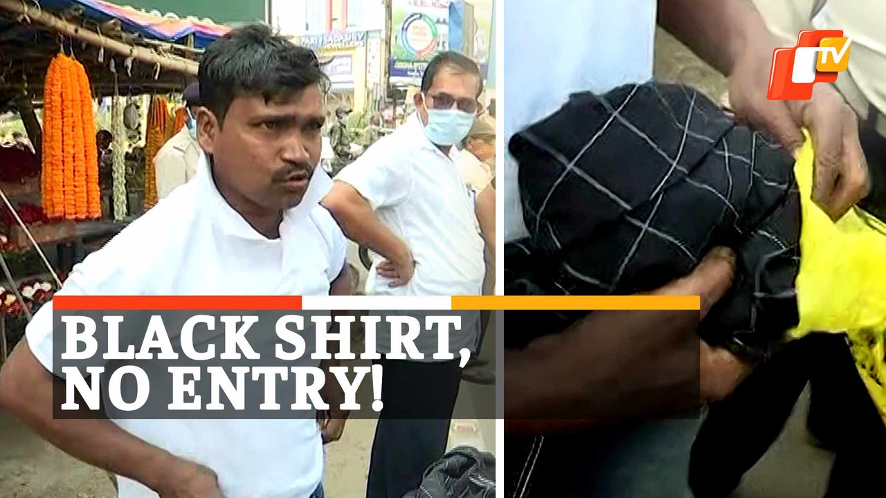 Beneficiary At CM Naveen Event  Asked To Change Into White Clothes