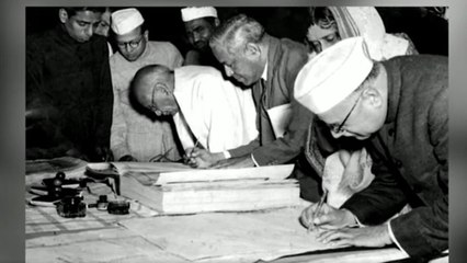 When India got its constitution? Watch those time pictures