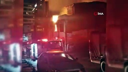Şişli'de gecekonduda yangın çıktı, içeridekiler kendilerini son anda dışarı attı