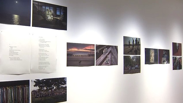 La fotoperiodista Anna Surinyach presenta su obra en la exposición 'Cuando todo se hunde'