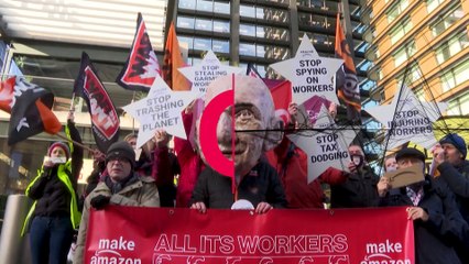شاهد: مظاهرات مناهضة لمنصة أمازون بمناسبة "الجمعة السوداء" في المملكة المتحدة