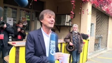 Экс-министра обвинили в домогательствах