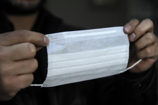 İngiltere'de maske kullanımı yeniden zorunlu olacakYurtdışından gelenlere zorunlu PCR testi