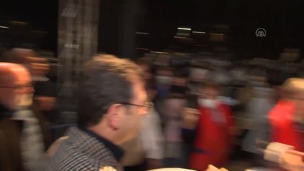 "Karanlığı Aydınlat Işık Enstelasyon Sergisi" Yoğurtçu Parkı'nda açıldı