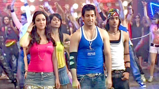 On The Sets Of Rafoo Chakkar (2008) | Nisha Rawal, Nauheed Cyrusi | Flashback Video