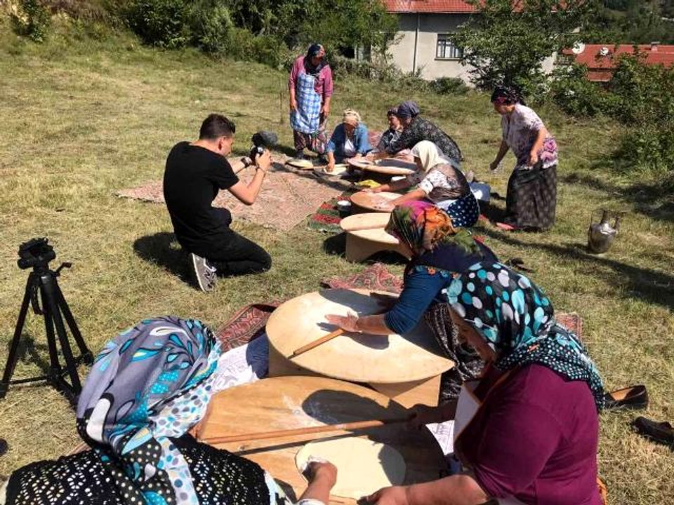 Son dakika haberleri! Devrek'in beyaz baklavası, cevizli ekmeği, dünyaca ünlü bastonu belgesel oldu