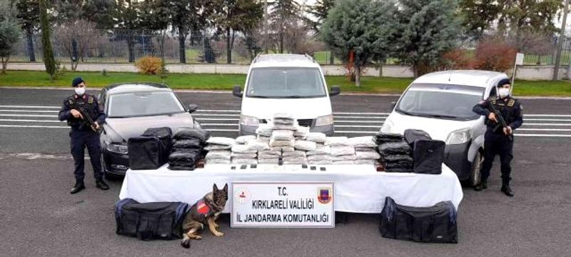Bulgaristan'dan İstanbul'a uyuşturucu sevkiyatına darbe: 63 kilo uyuşturucu ele geçirildi