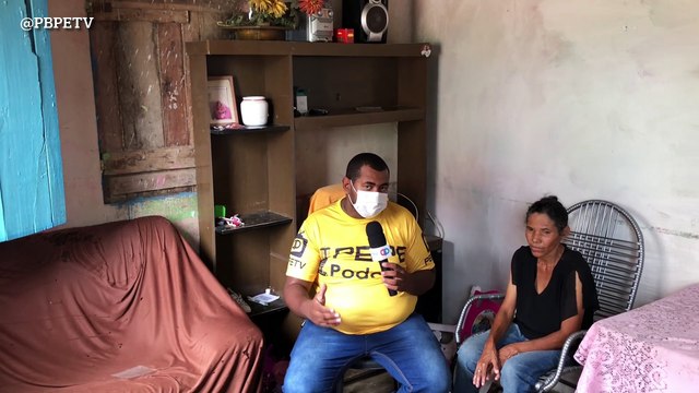 MULHER DE ITAMBÉ PEDE AJUDA PARA CONSTRUIR CASA NO FRANCISCO CORDEIRO