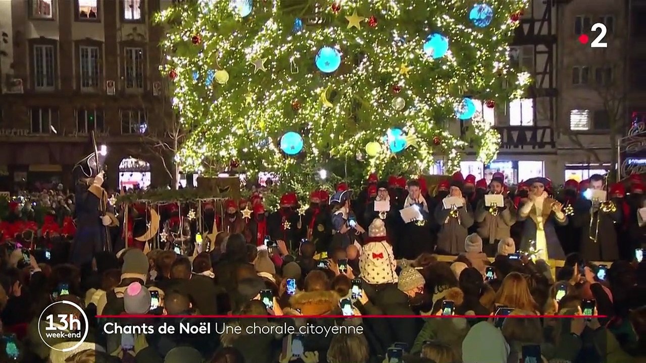 Noël : une chorale citoyenne inaugure le marché de Noël de Strasbourg