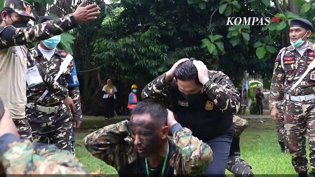 Jadi Anggota Kehormatan Banser, Ini Momen Erick Thohir Saat Ikuti Diklatsar