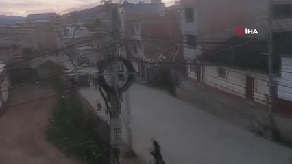 Peru'daki 7.3 büyüklüğündeki depremde 220 ev hasar gördü