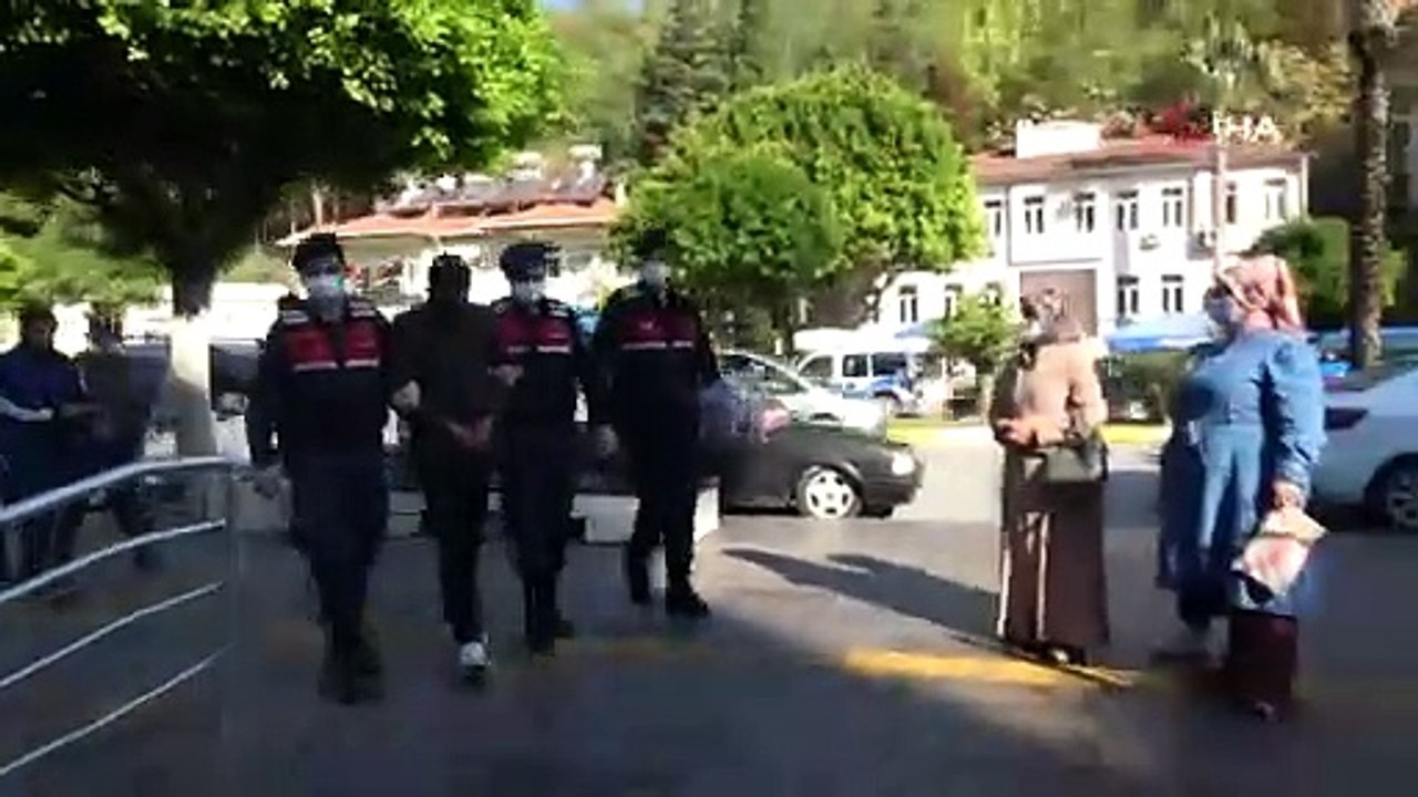 Antik kentte yürüyen turistleri Hükümet aleyhine sloganlar atıyorlar’ diye paylaşan şüpheli yakalandı