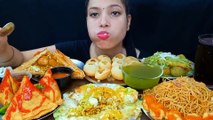 Asmr Eating Raj Kachori, Dahi Golgappe, GolGappe, Chomwin, Paneer Samosa, Mung Dal Pakode, Pattie, Momo ,Foodie JD