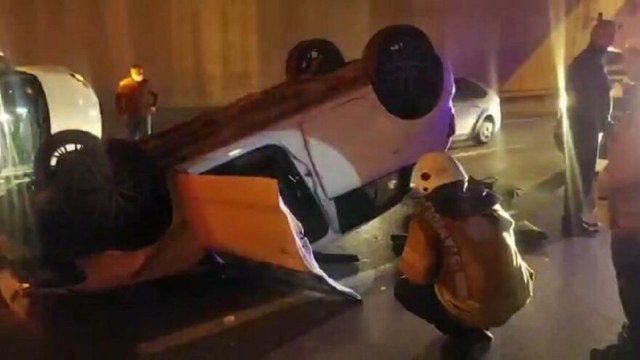 Makas atan otomobil kazaya neden oldu: 8 yaralı