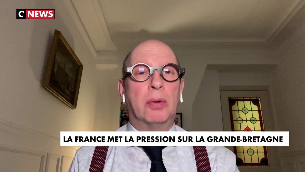 Harold Hyman : «Les passeurs sont organisés de...