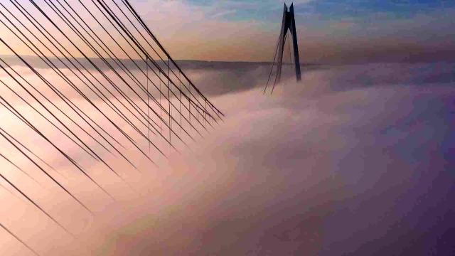 Yavuz Sultan Selim Köprüsü bulutların üstünde