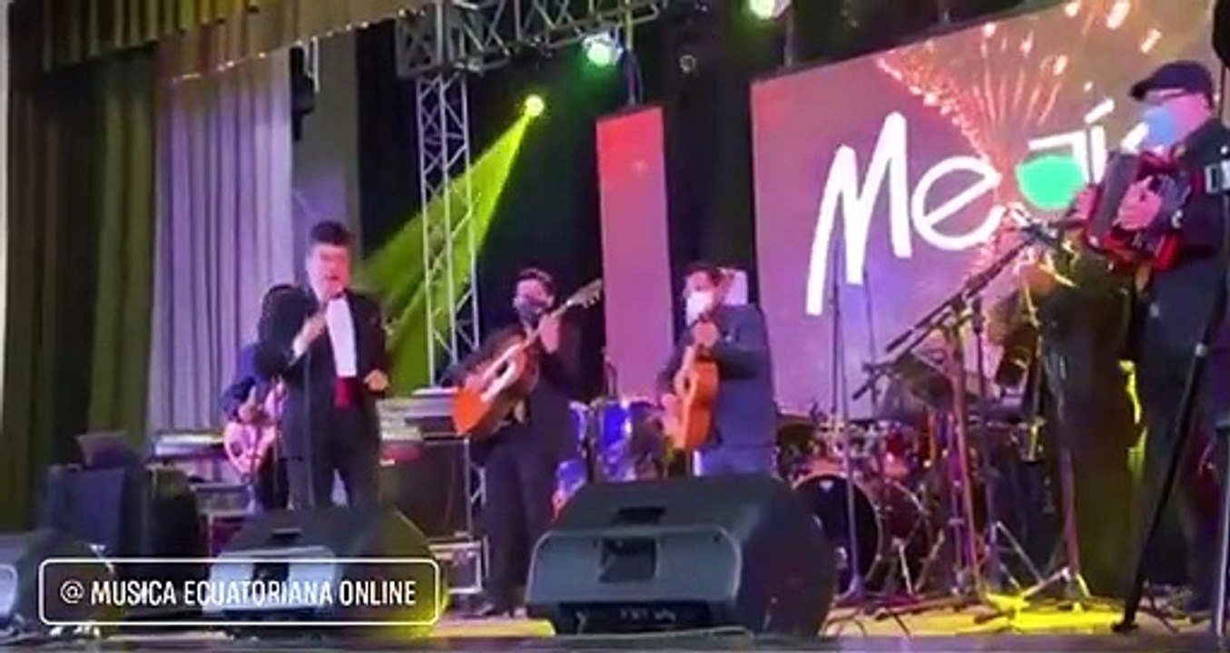 Por ti Llorando - Gerardo Moran en vivo