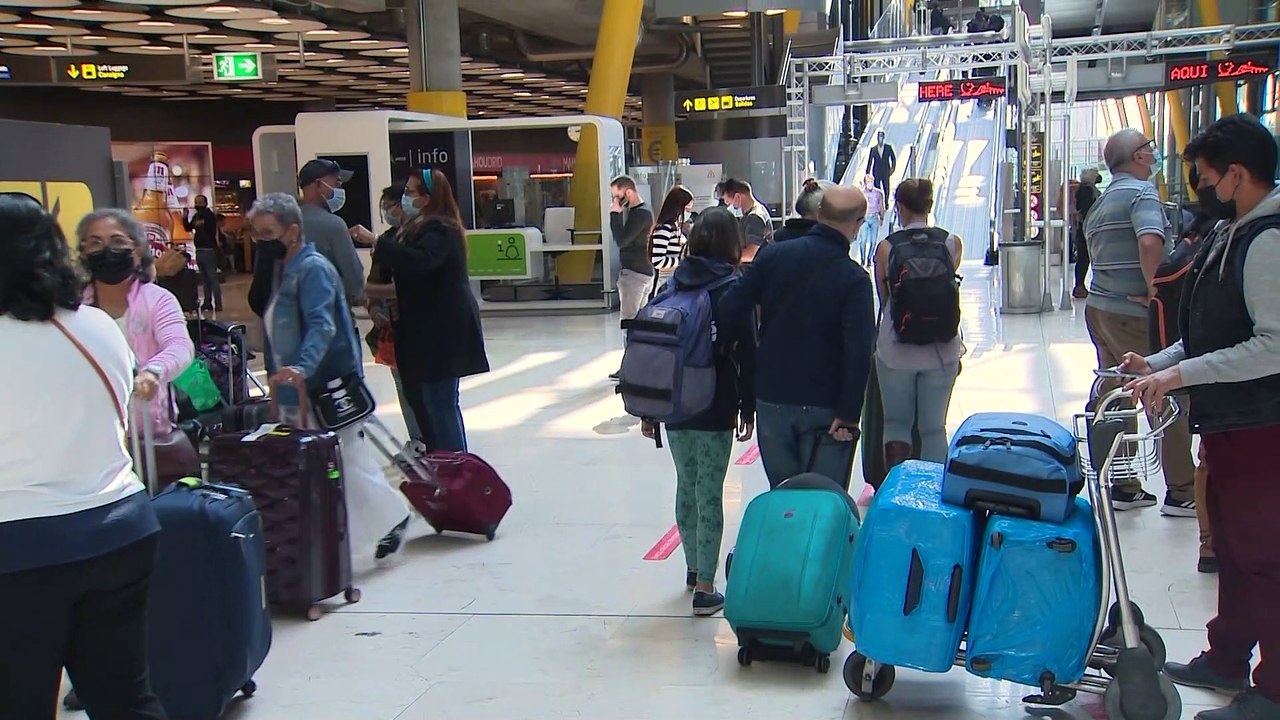 El Gobierno impone cuarentena a los viajeros procedentes del sur de África
