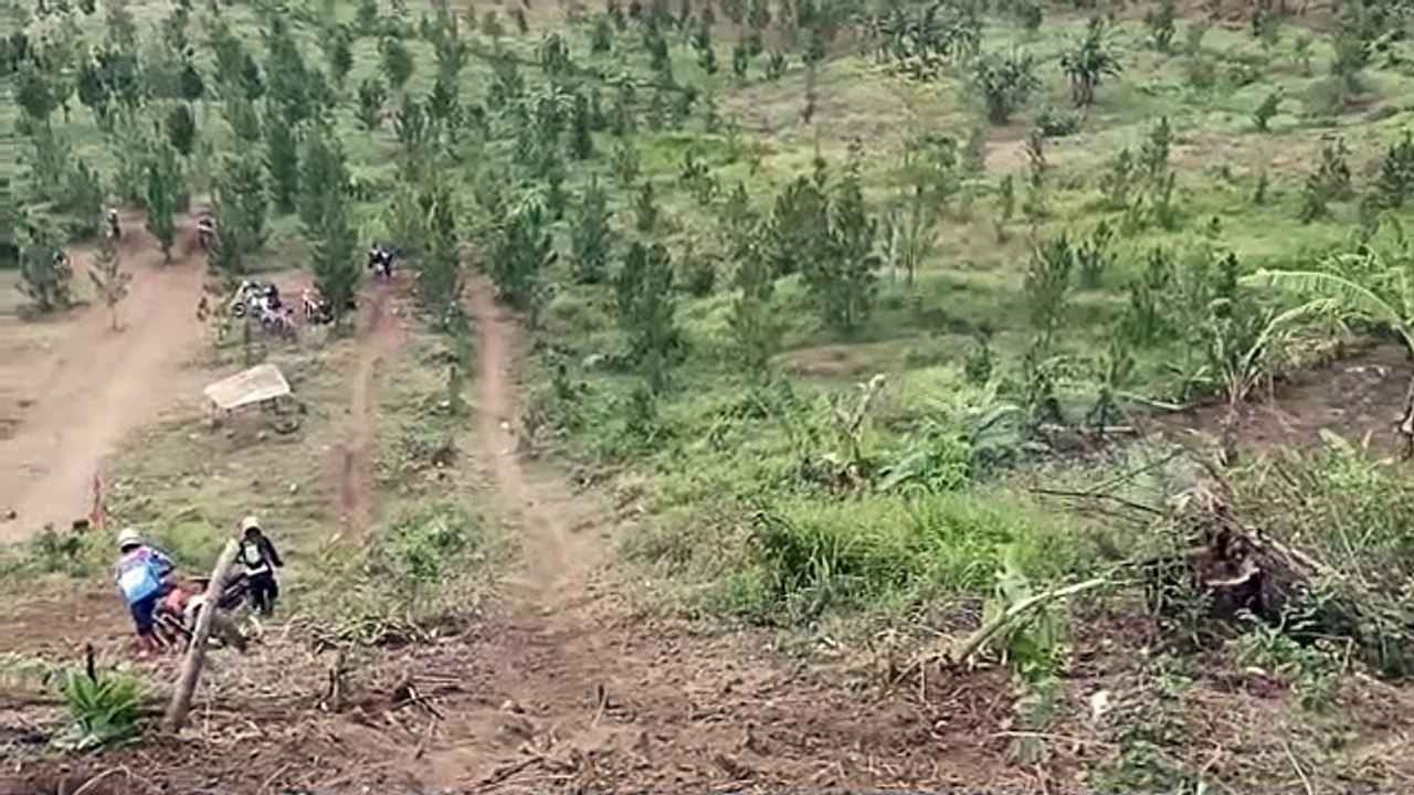 MOTOCROSS