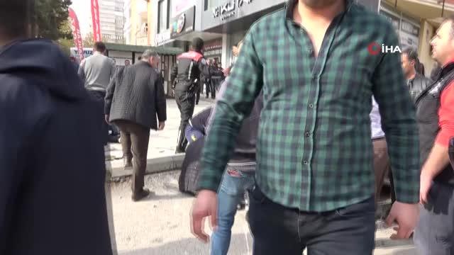 Cadde savaş alanına döndü... Adıyaman'da silahlı çatışma: 2'si ağır 3 yaralı