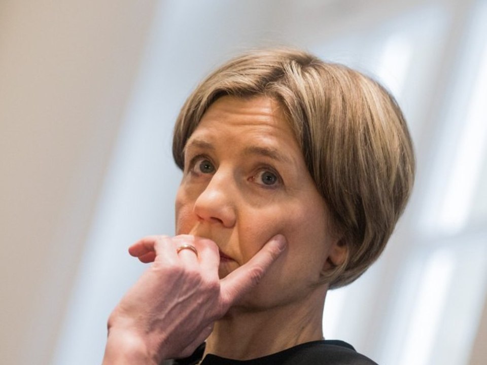 Witwe von Helmut Kohl kassiert Schlappe vor Gericht