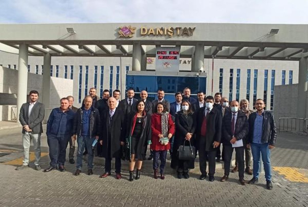Son dakika! Döviz bürolarından Danıştay'da yöne...