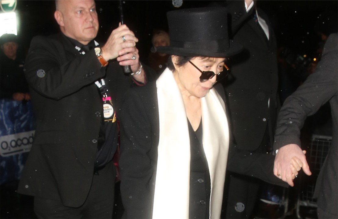 Yoko Ono posts article that said that she did not break up The Beatles