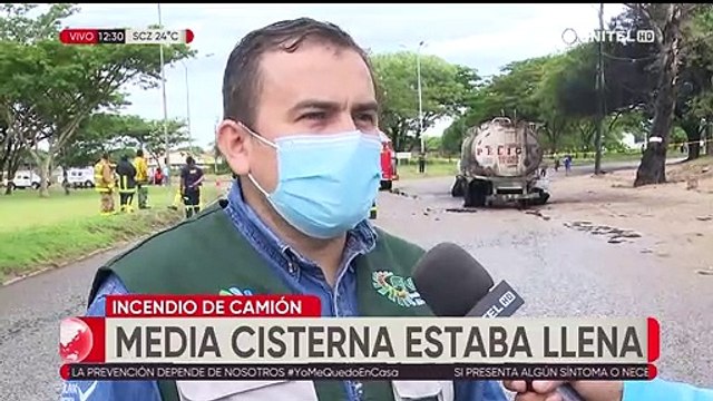 Dos heridos y cinco vehículos dañados tras incendio en cisterna que tenía 17.000 litros de gasolina