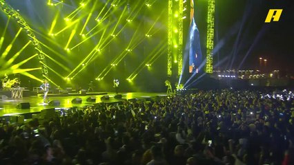 مهرجان هوبا رجعنا ليكو هنعلم تاني فيكو .. حسن شاكوش يواصل أغانيه