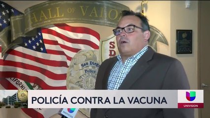 Noticias San Diego 6pm 111621 - Clip SDPD VACC MANDATE