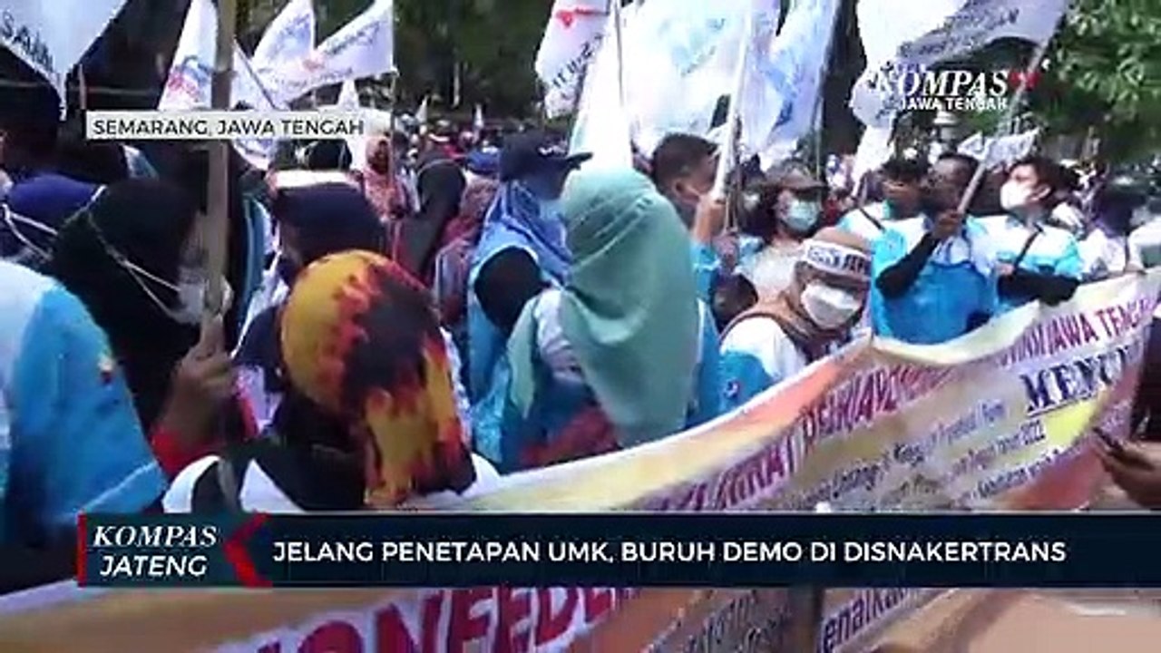 Jelang Penetapan Umk, Buruh Demo Di Disnakertrans