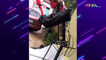 Kreatif! Pria Ini Mampu Ubah Barang Bekas Jadi Robot