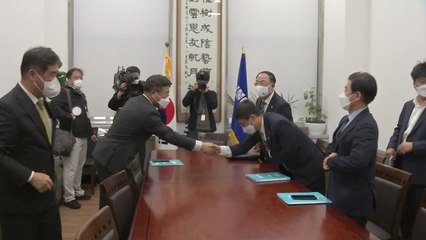 당정, 예산안 합의 불발...지역 화폐 증액 등 이견 / YTN