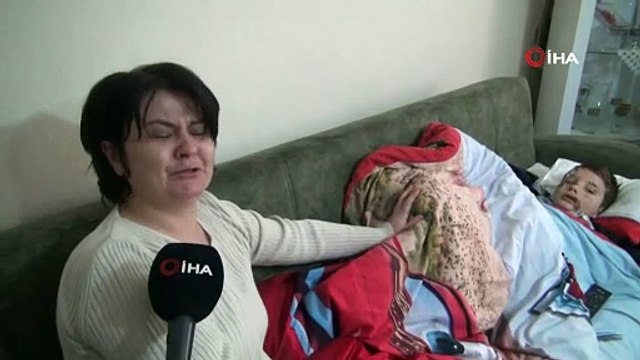 Sokak köpeğinin saldırısına uğrayan çocuk ölümden döndü