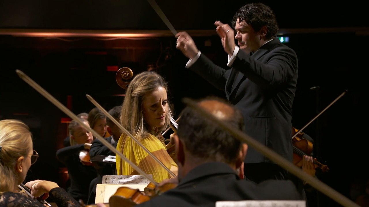 Saint-Saëns : Concerto pour violoncelle n°2 (Sol Gabetta)