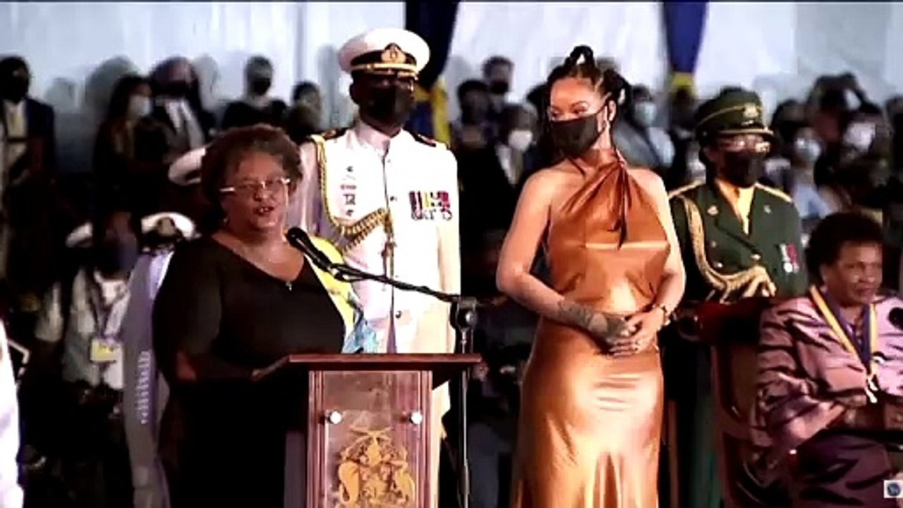 Barbados declares Rihanna a national hero