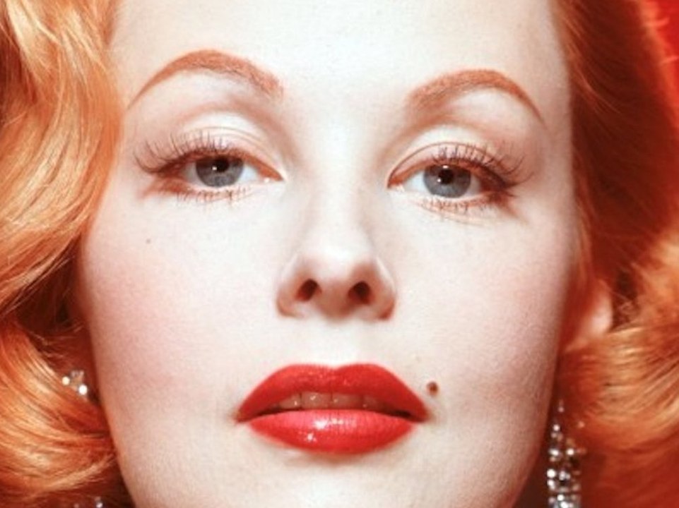 Arlene Dahl: Wer war die Schönheit mit den roten Haaren?