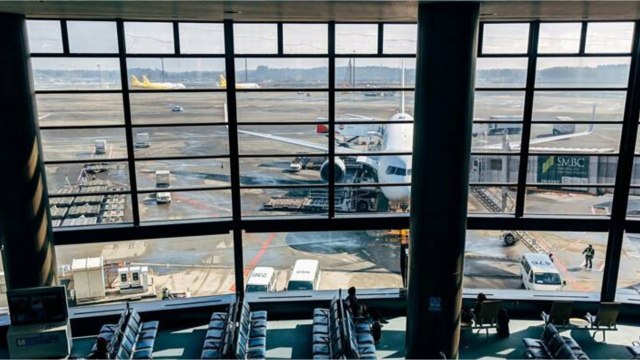 Variant Omicron : le calvaire d'une quarantaine de voyageurs français bloqués en Afrique du Sud