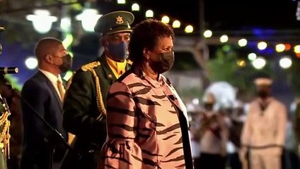 Wenn Prinz Charles mit Rihanna...die neue Republik Barbados feiert