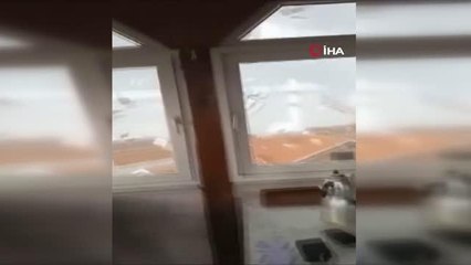 Fırtınada çatının çarptığı binada kalan öğrenciler yaşadıkları korku dolu anları böyle anlattı