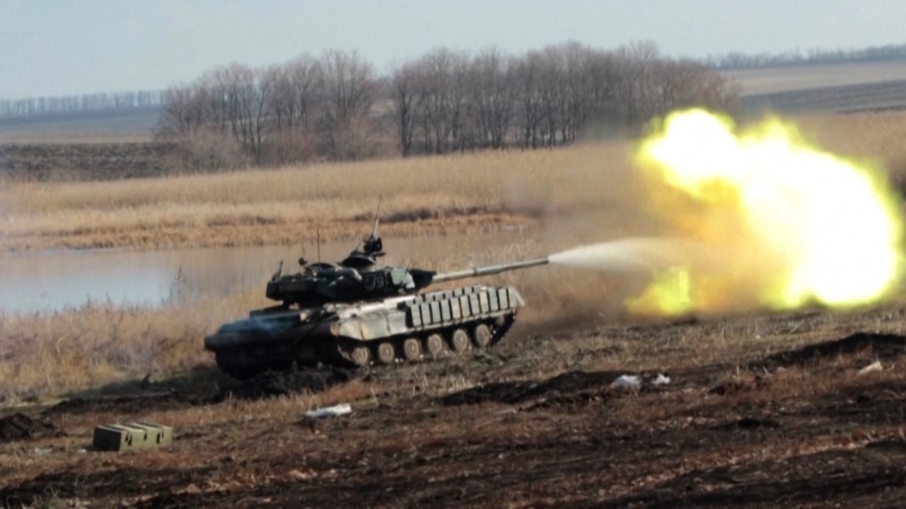 «L’Ukraine ripostera sans hésiter» : Kiev met e...