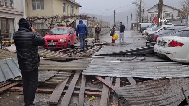 Fırtına çatıları uçurdu, ağaçları ve duvarları yıktı