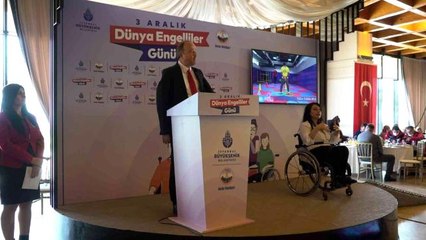 Türkiye'nin ilk engelli Belediye Başkanı, engellilerle buluştu