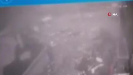 Son dakika haber: Uçan çatının altında kalan Tacikistanlı kadın hayatını kaybetti