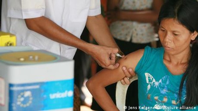 New COVID variant returns focus on vaccine patent waiver