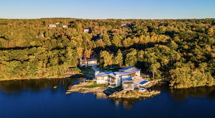 This Waterfront Home in Hudson Valley Just Hit the Market for $45 Million — Take a Look In