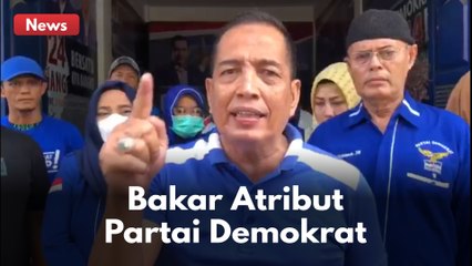 DEMOKRAT TIDAK BISA DIPERCAYA !!! ASRI AUZAR CS BAKAR ATRIBUT PARTAI DEMOKRAT DAN NYATAKAN KELUAR !!